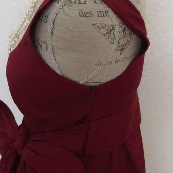 Ann Taylor Beautiful deep Red blouse. - Picture 3 of 7